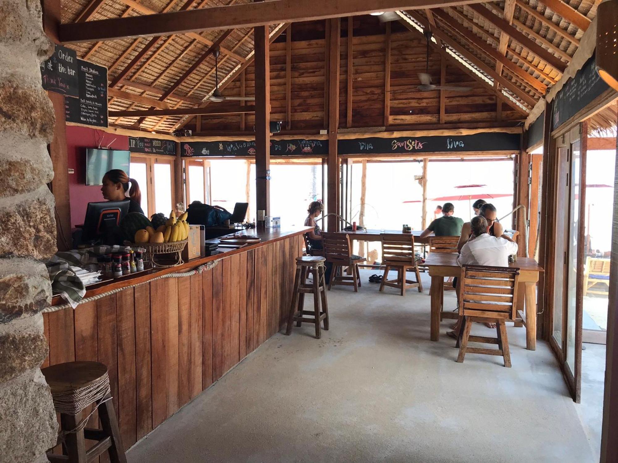 Castaway Beach Bungalows سورات ثاني المظهر الخارجي الصورة