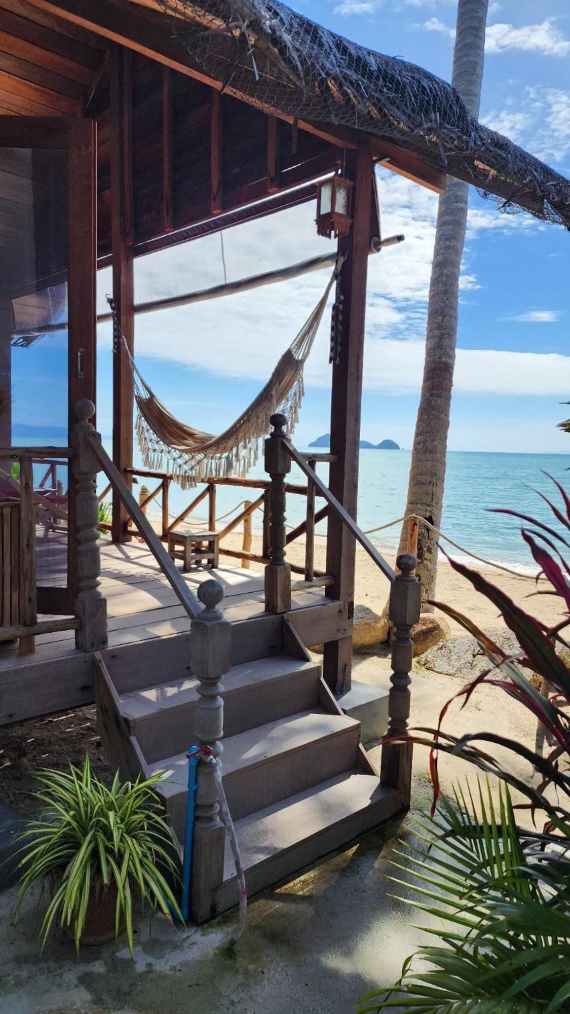 Castaway Beach Bungalows سورات ثاني المظهر الخارجي الصورة