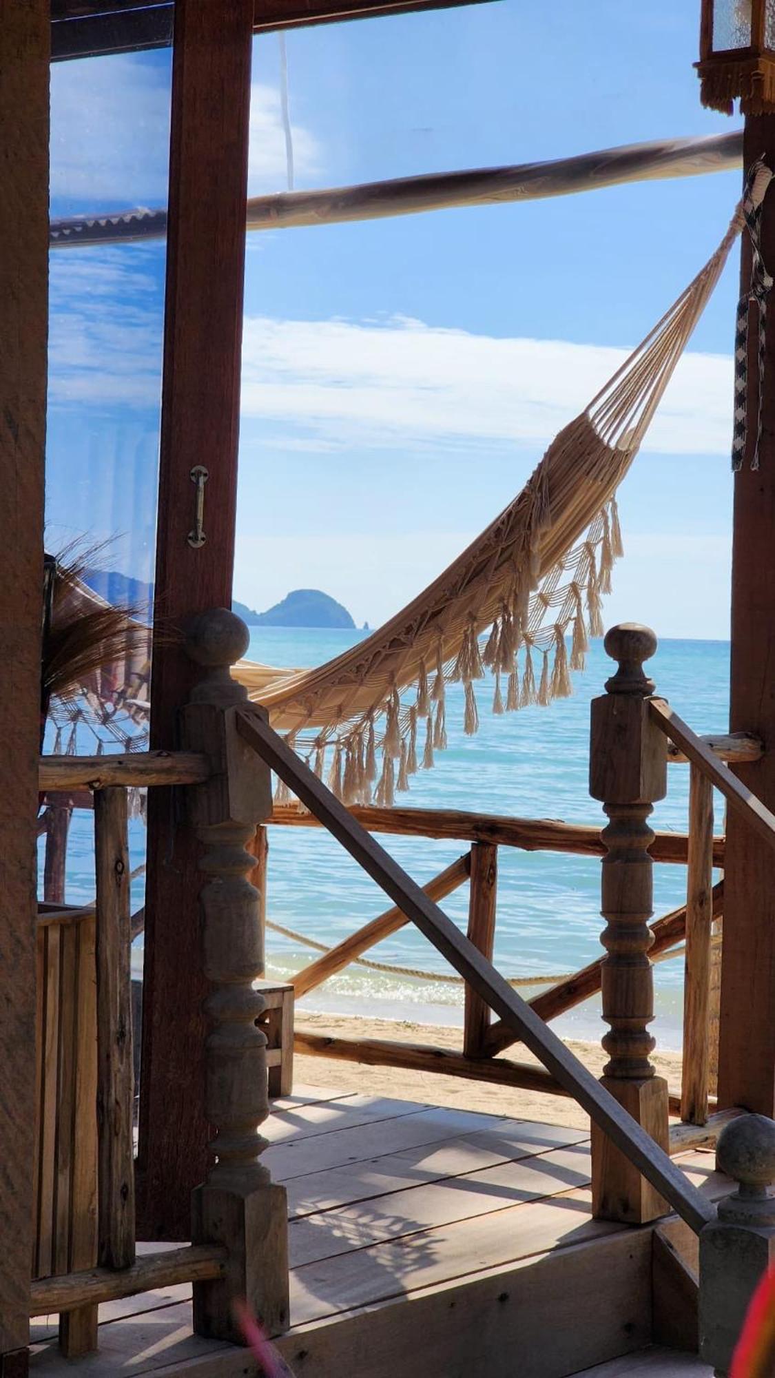 Castaway Beach Bungalows سورات ثاني المظهر الخارجي الصورة