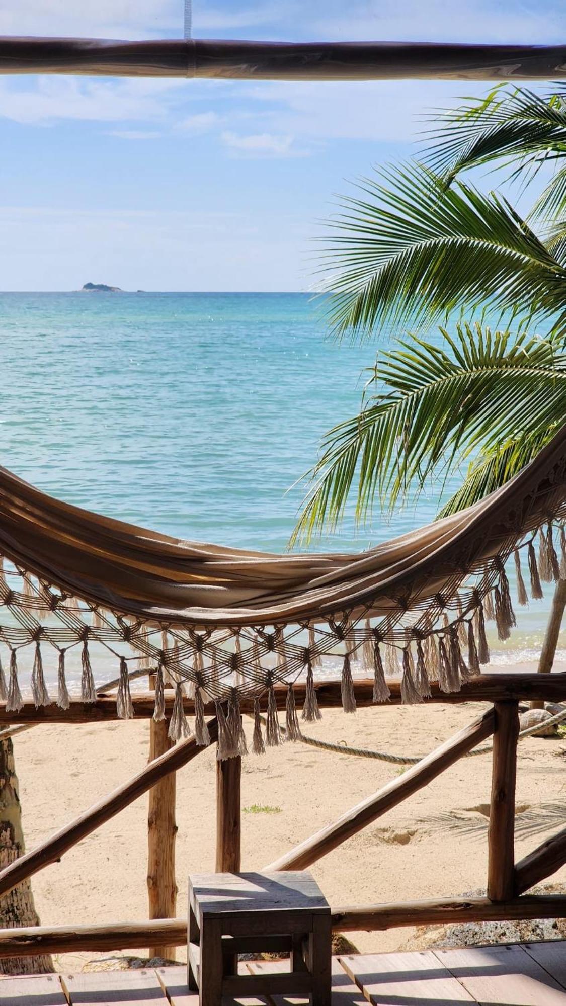 Castaway Beach Bungalows سورات ثاني المظهر الخارجي الصورة